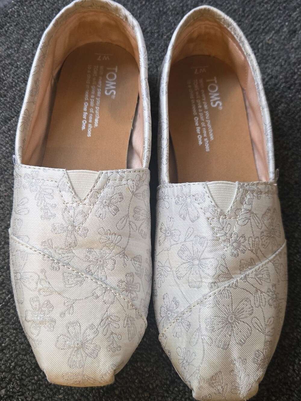Toms Women's Embroidered Floral Slip-On Flats in Light Beige